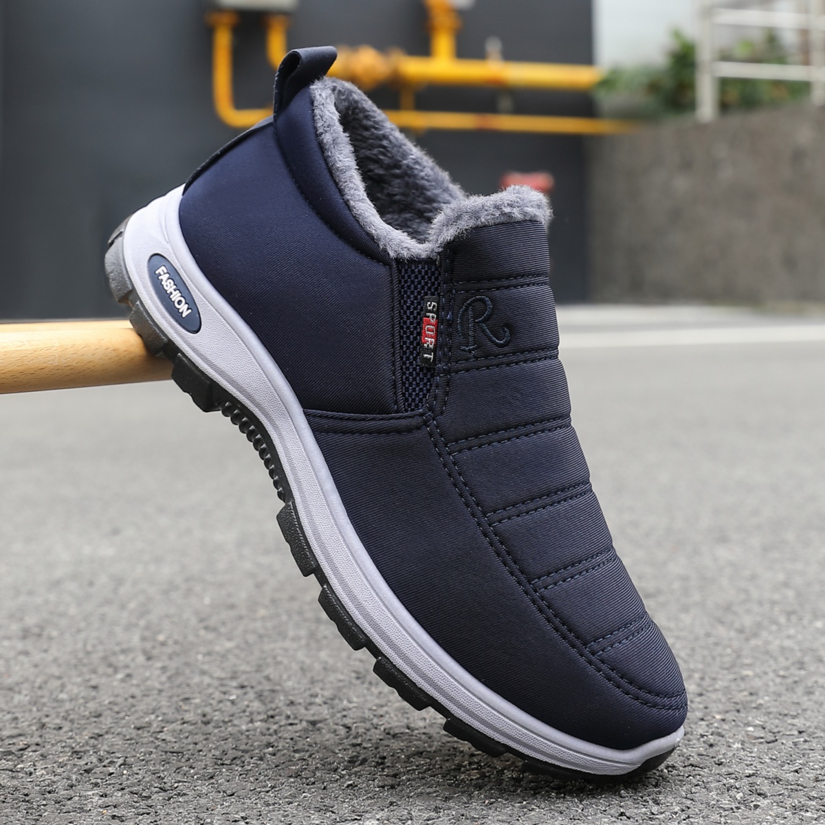 บุด้วยผ้าฟลีซและให้ความอบอุ่น  - Waterproof Winter Boot บทวิจารณ์และราคา
